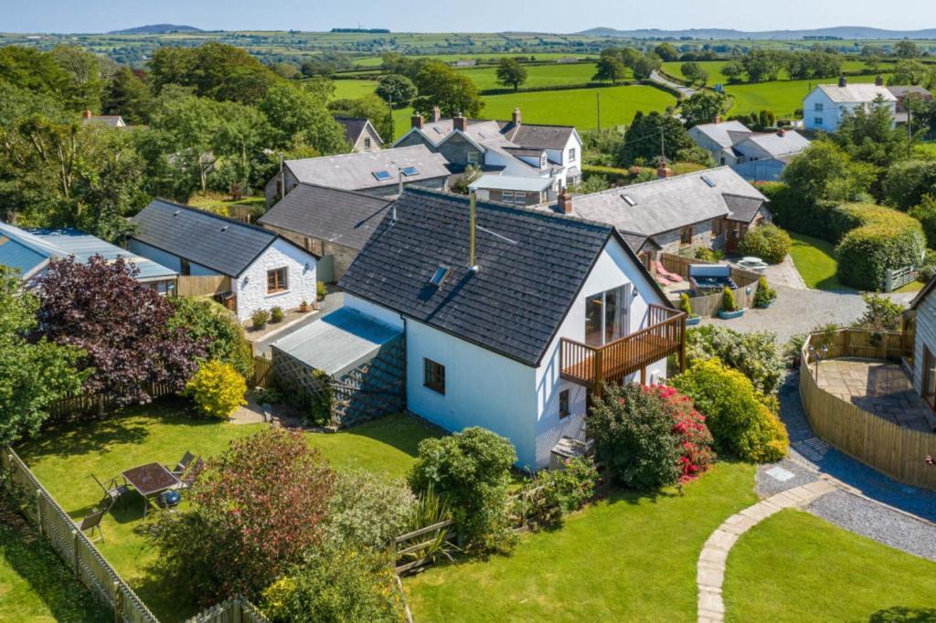 Croft Farm & Celtic Cottages Cardigan Exterior foto